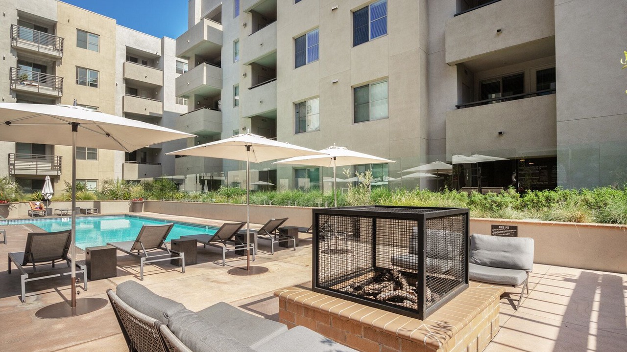 Photo of Outdoor in Hollywood
