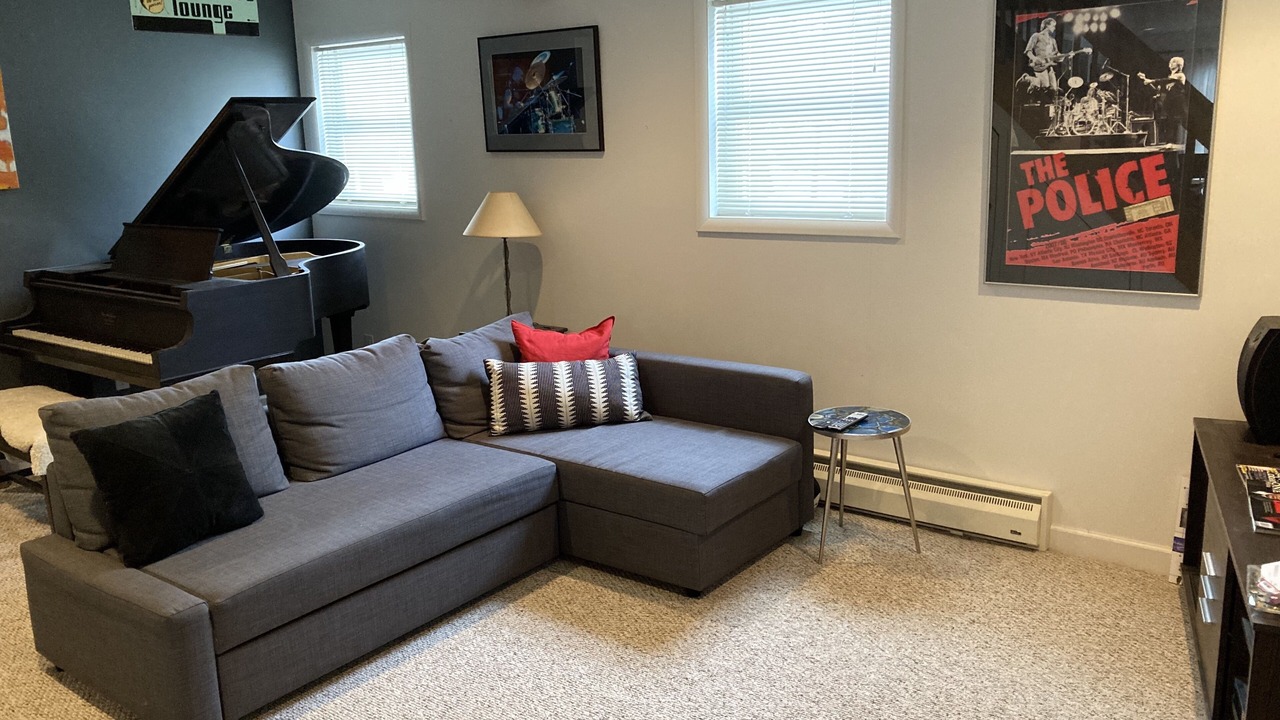 Photo of Livingroom in Milford