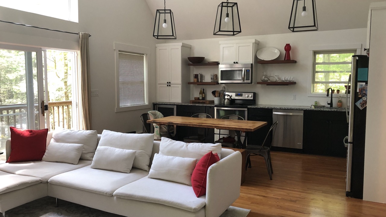 Photo of Livingroom in Milford