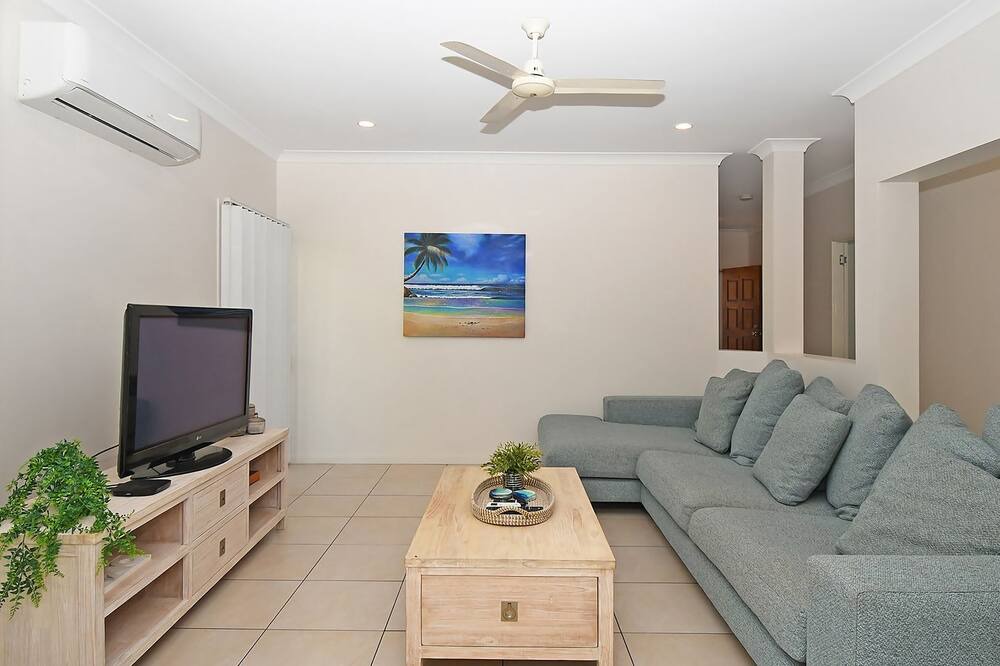 Photo of Livingroom in Toogoom