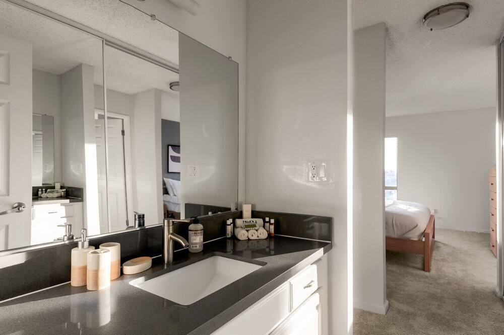 Photo of Kitchen in Rampart Village