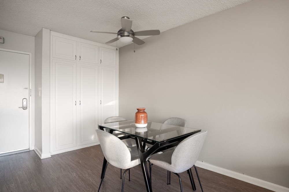 Photo of Kitchen in Rampart Village