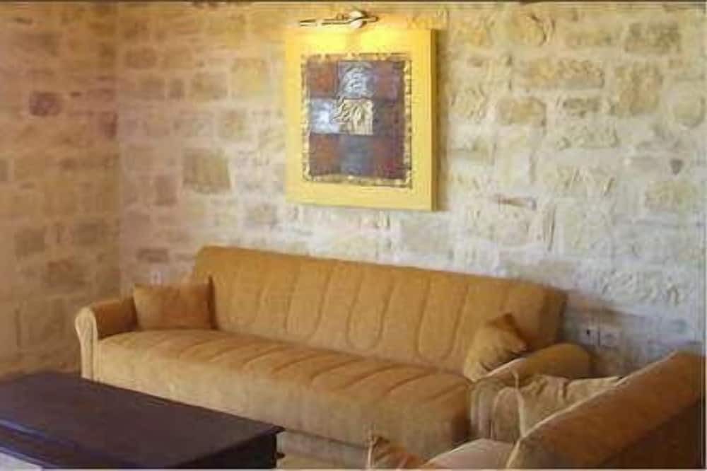Photo of Livingroom in Stavromenos