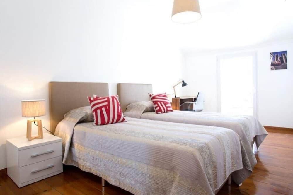 Photo of Bedroom in Sao Jorge de Arroios