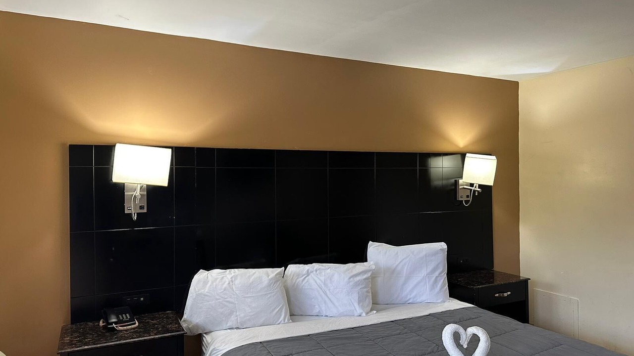 Photo of Bedroom in Hopelawn