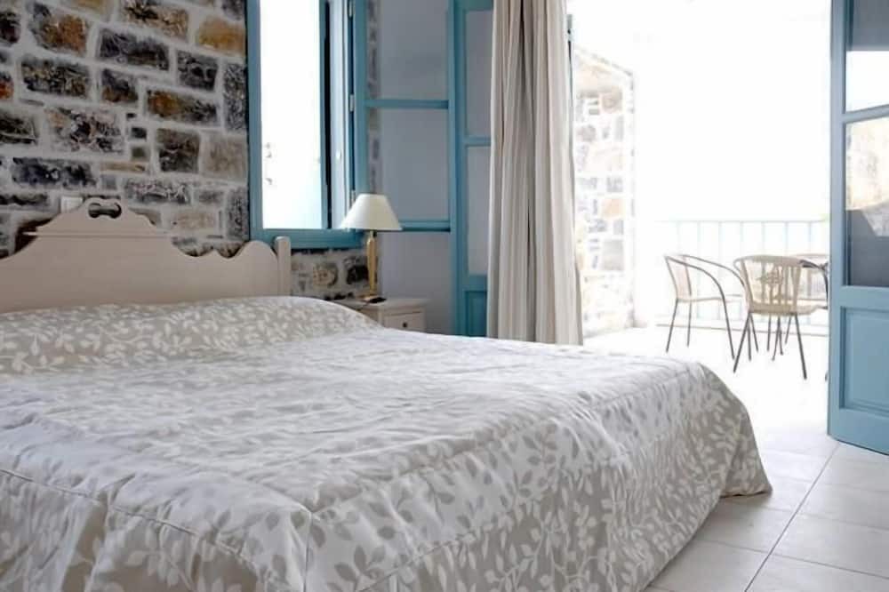 Photo of Bedroom in Mochlos