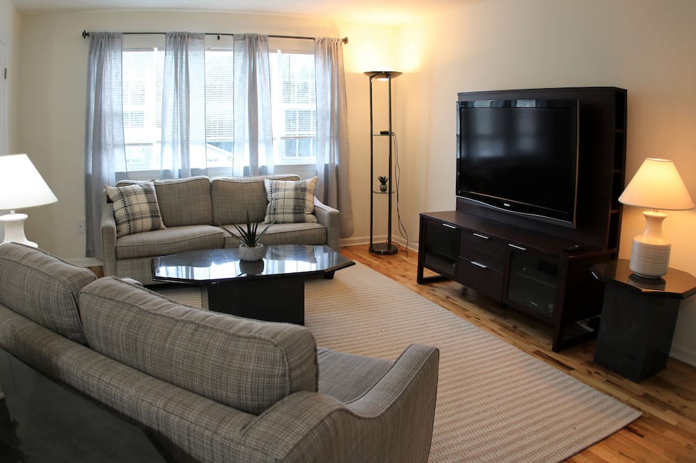 Photo of Livingroom in Bridgewater