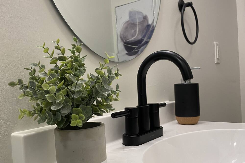 Photo of Bathroom in Warwick