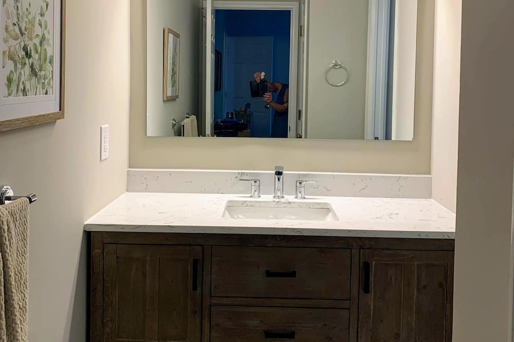 Photo of Bathroom in East End - Valley Street