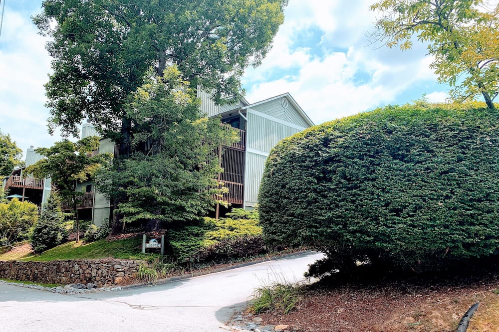 Photo of Outdoor in East End - Valley Street