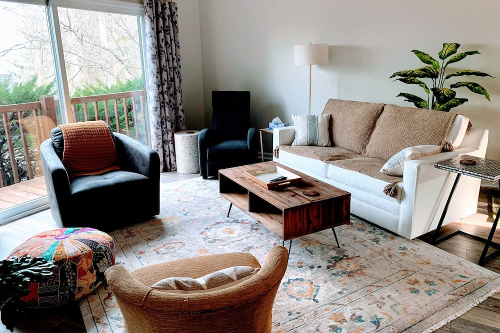 Photo of Bedroom in East End - Valley Street