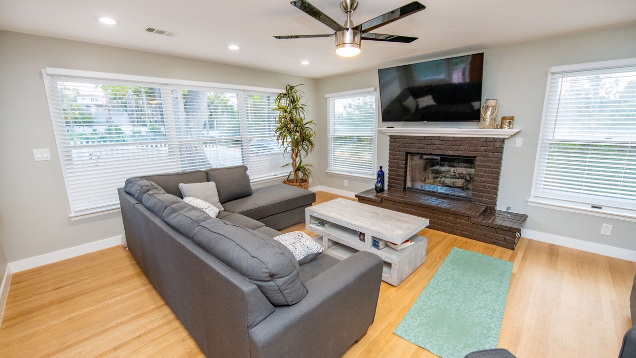Photo of Livingroom in Point Loma