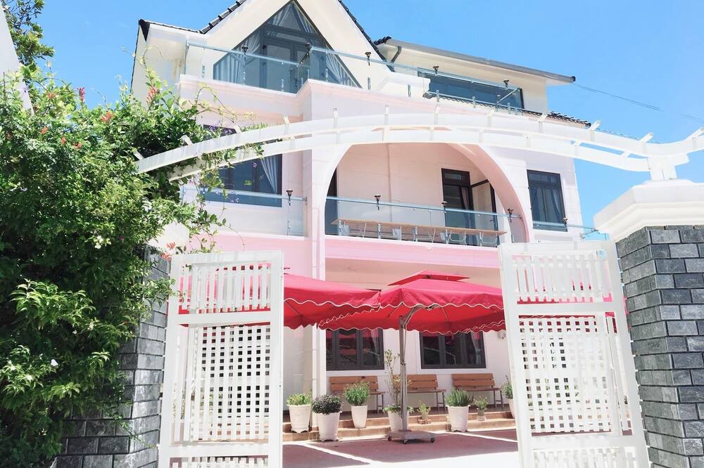 Photo of Outdoor in Phuong