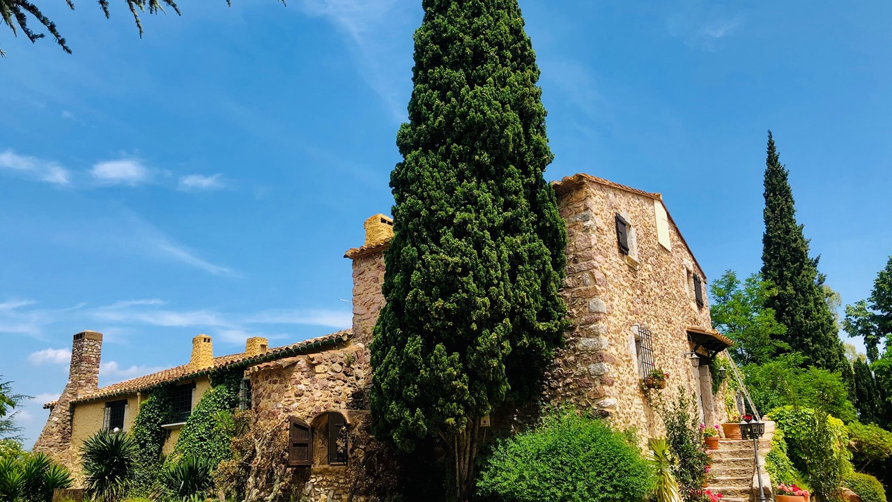 Photo of Outdoor in Darnius