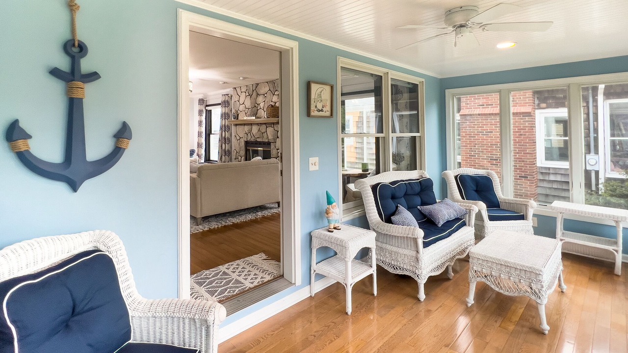 Photo of Livingroom in Spring Lake