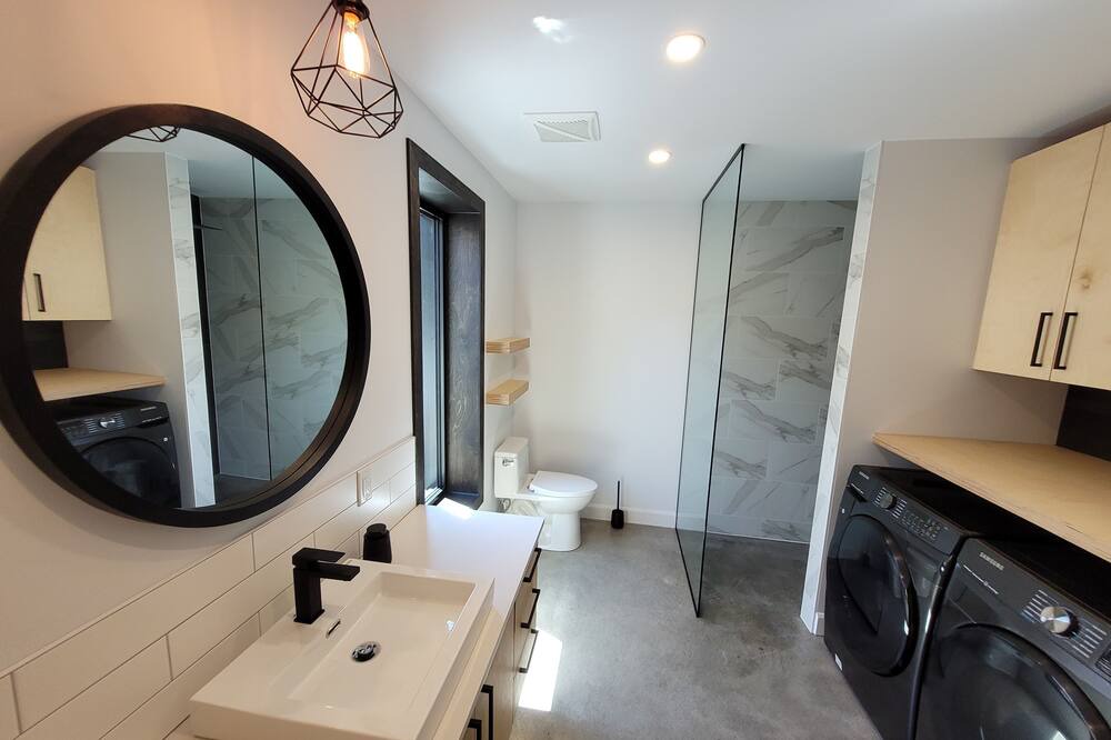 Photo of Bedroom in L'Anse-Saint-Jean