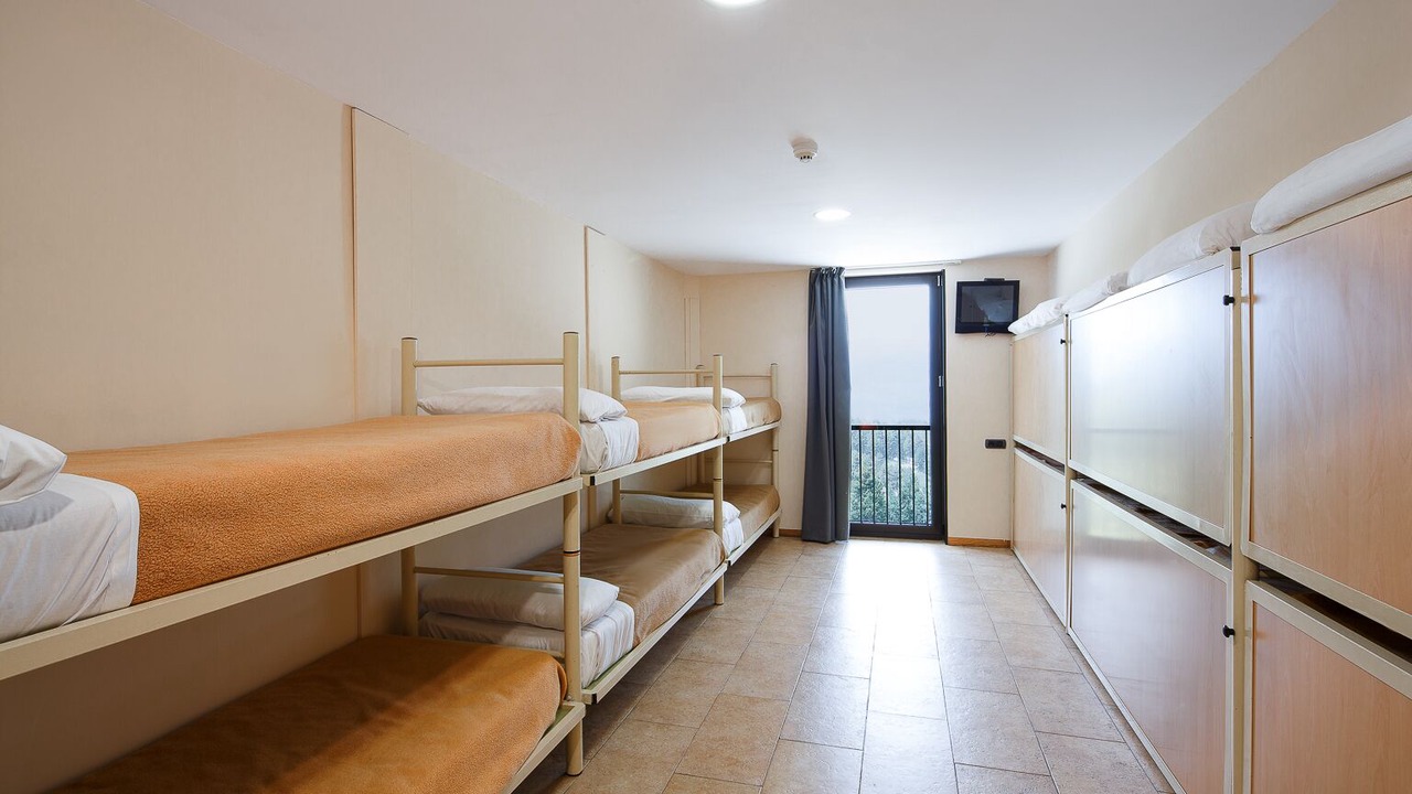 Photo of Bedroom in Alp
