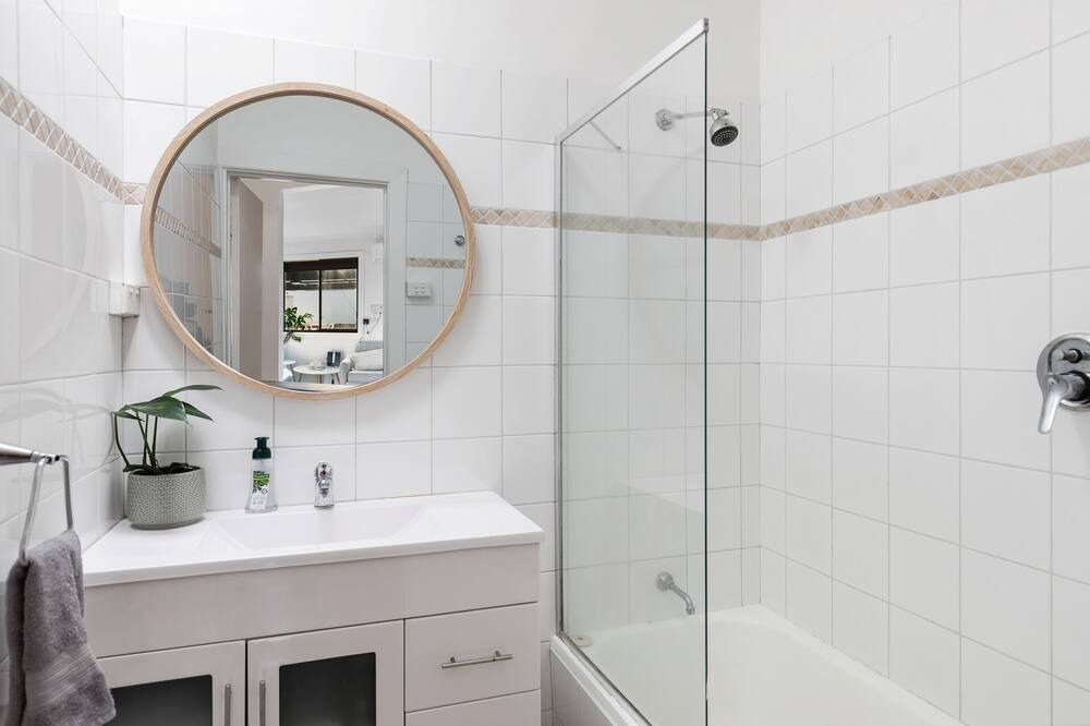 Photo of Bathroom in Port Macdonnell