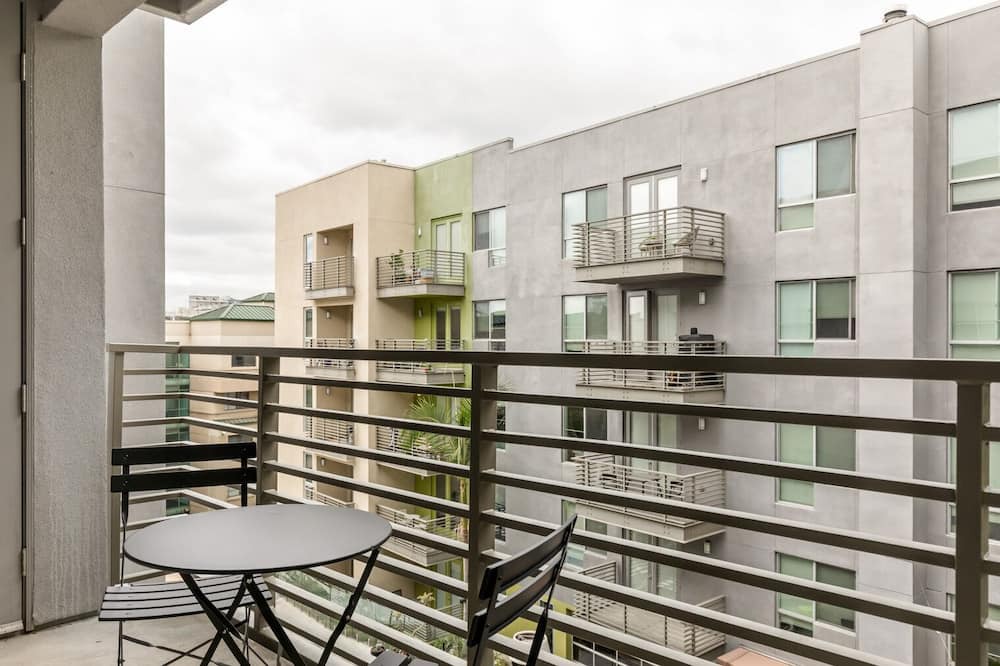 Photo of Patio Balcony in Little Tokyo