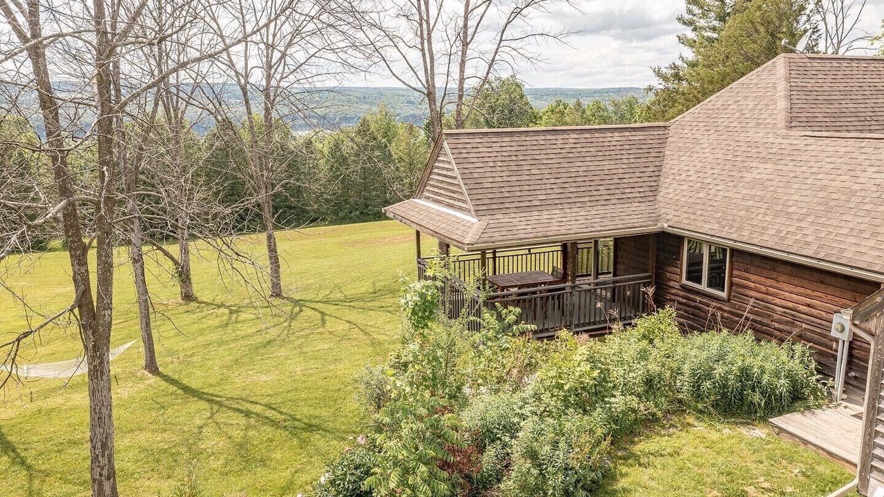 Photo of Outdoor in Burdett