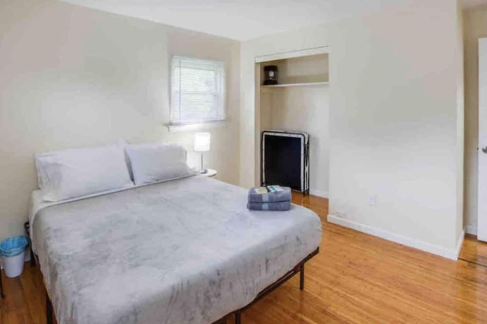 Photo of Bedroom in Rochester