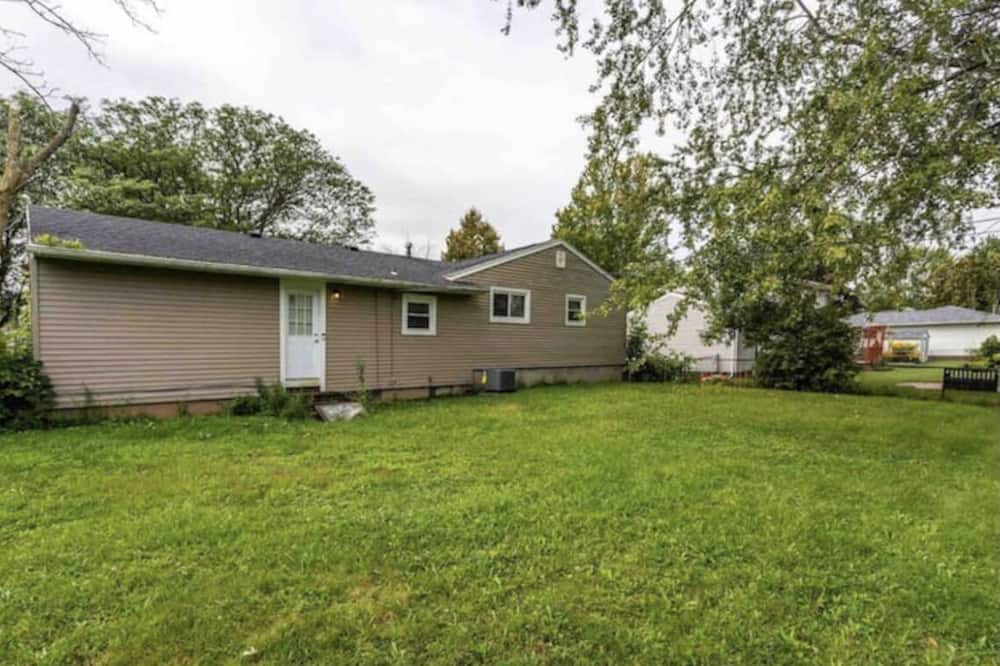 Photo of Outdoor in Rochester