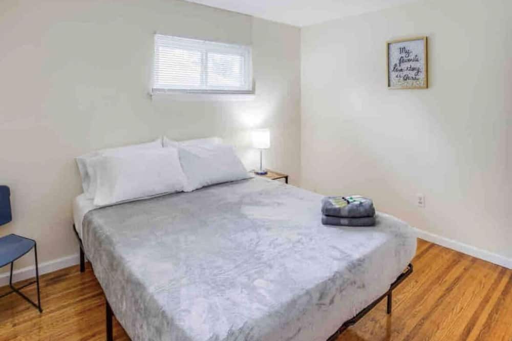 Photo of Bedroom in Rochester