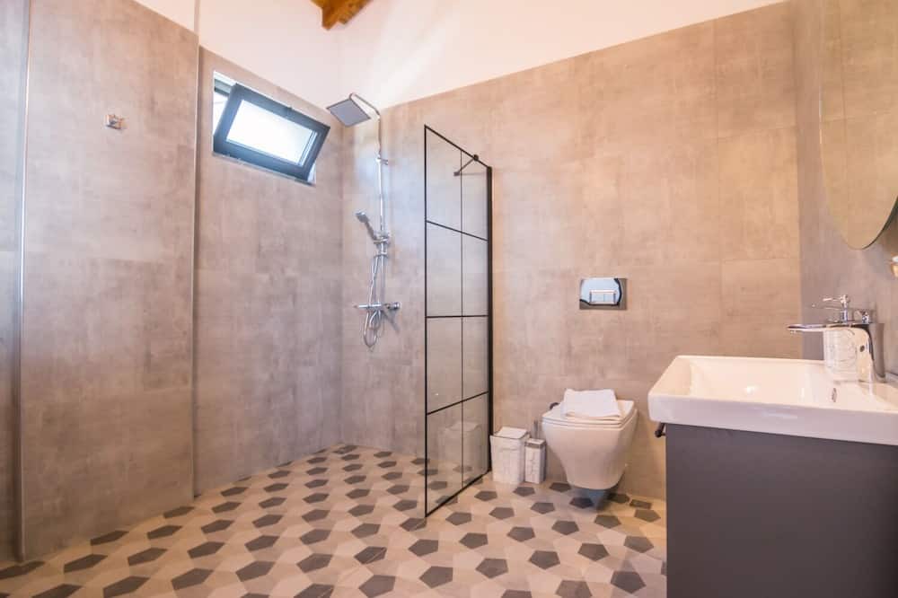 Photo of Bathroom in Sarıbelen