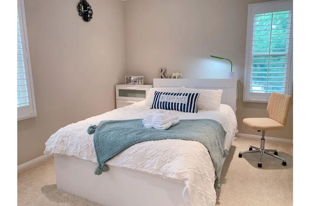 Photo of Bedroom in Tustin