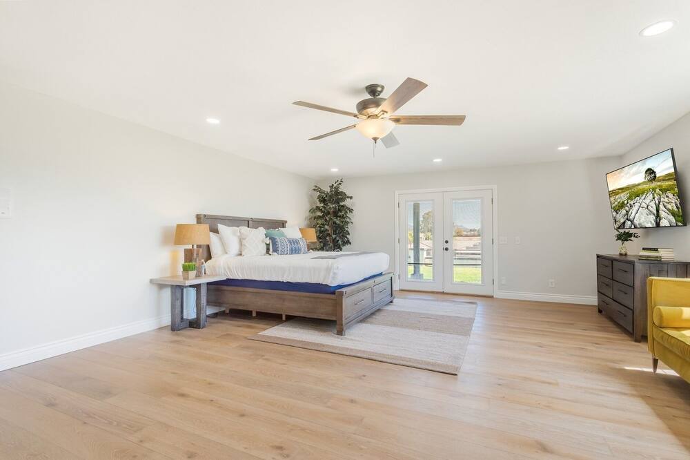 Photo of Bedroom in Murrieta
