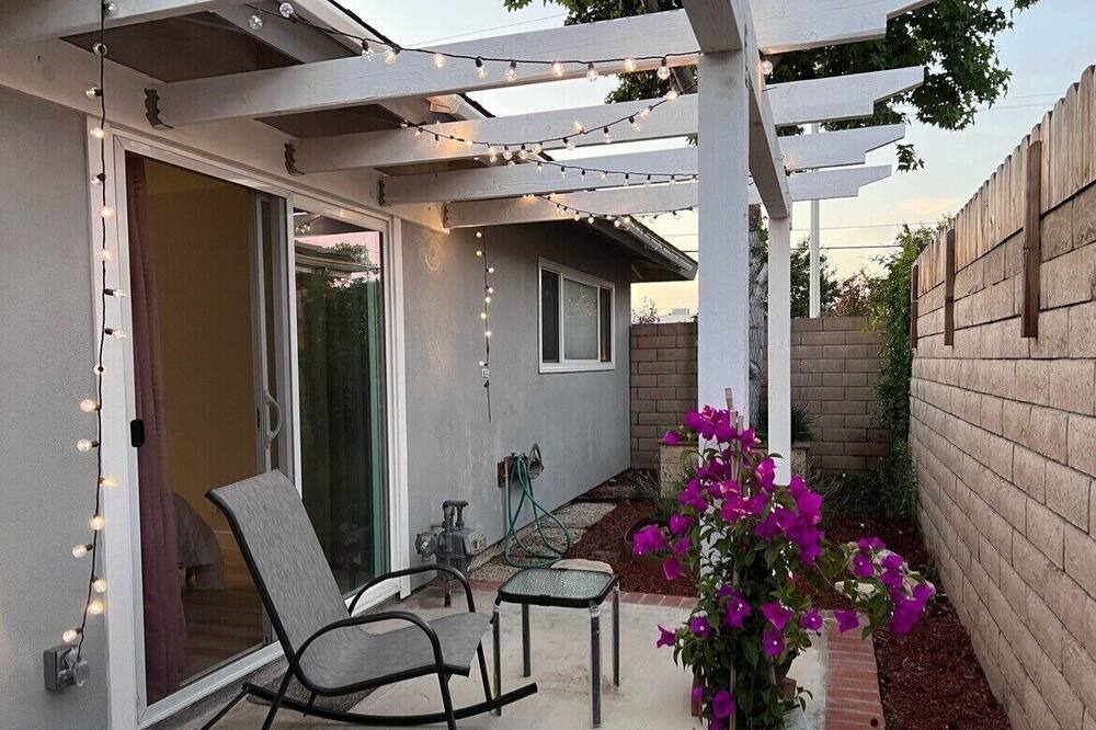 Photo of Patio Balcony in Fountain Valley
