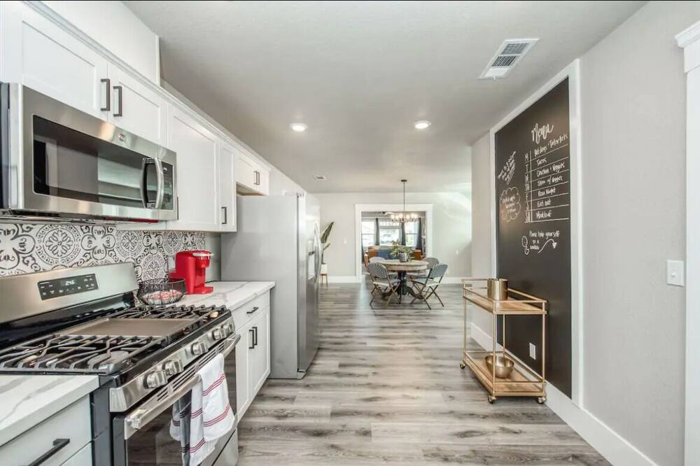 Photo of Kitchen in Raisin