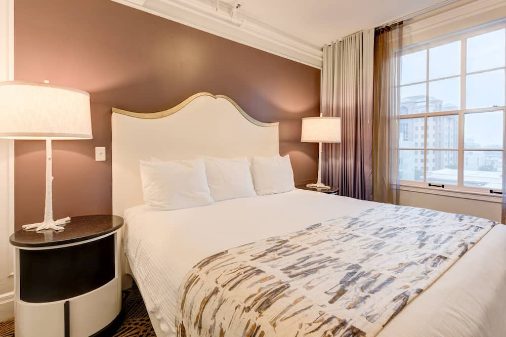 Photo of Bedroom in Park West