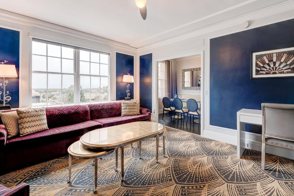 Photo of Livingroom in Park West