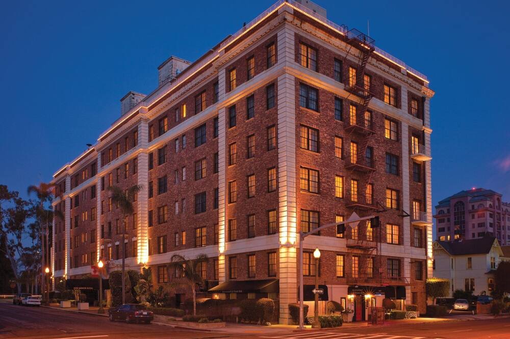 Photo of Outdoor in Park West
