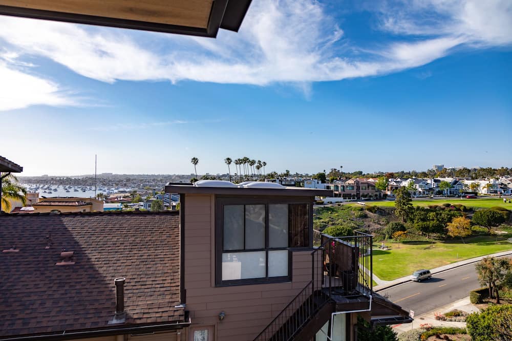 Photo of Patio Balcony in Corona del Mar
