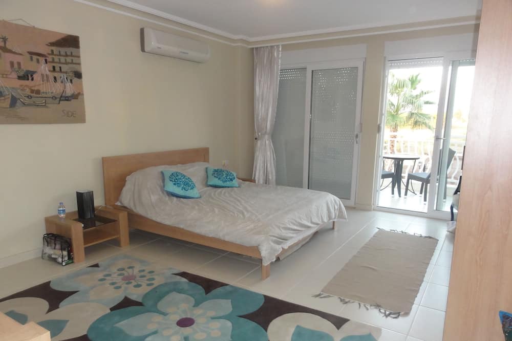 Photo of Bedroom in Kemer Mahallesi