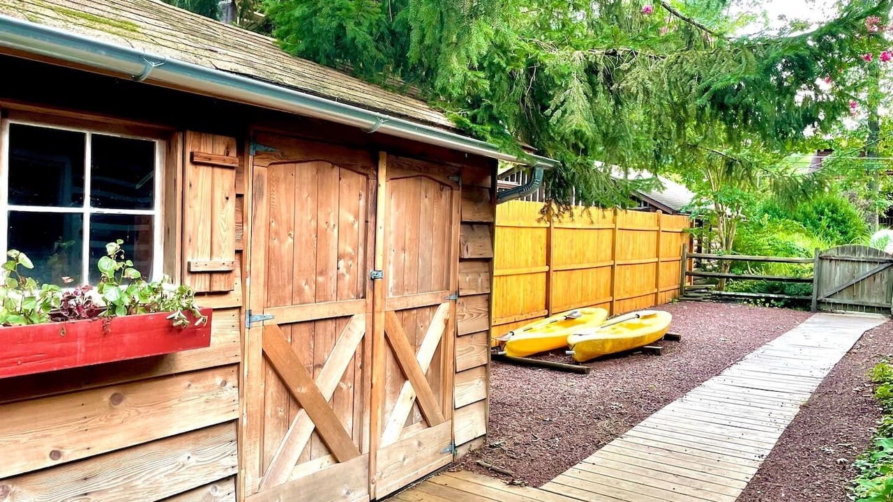 Photo of Outdoor in Medford Lakes