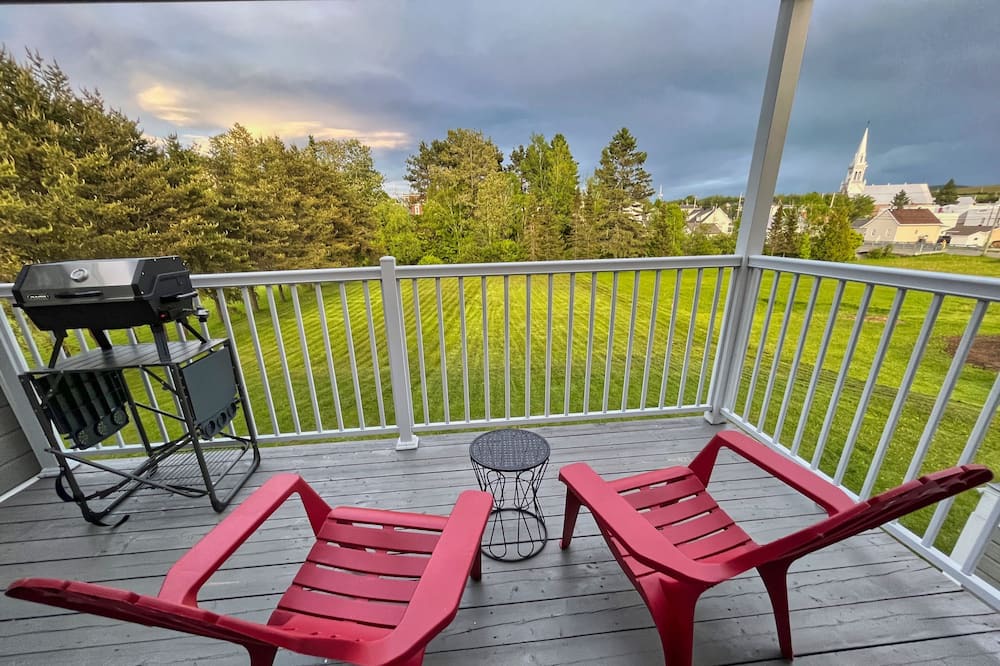 Photo of Patio Balcony in Saint-Tite-des-Caps