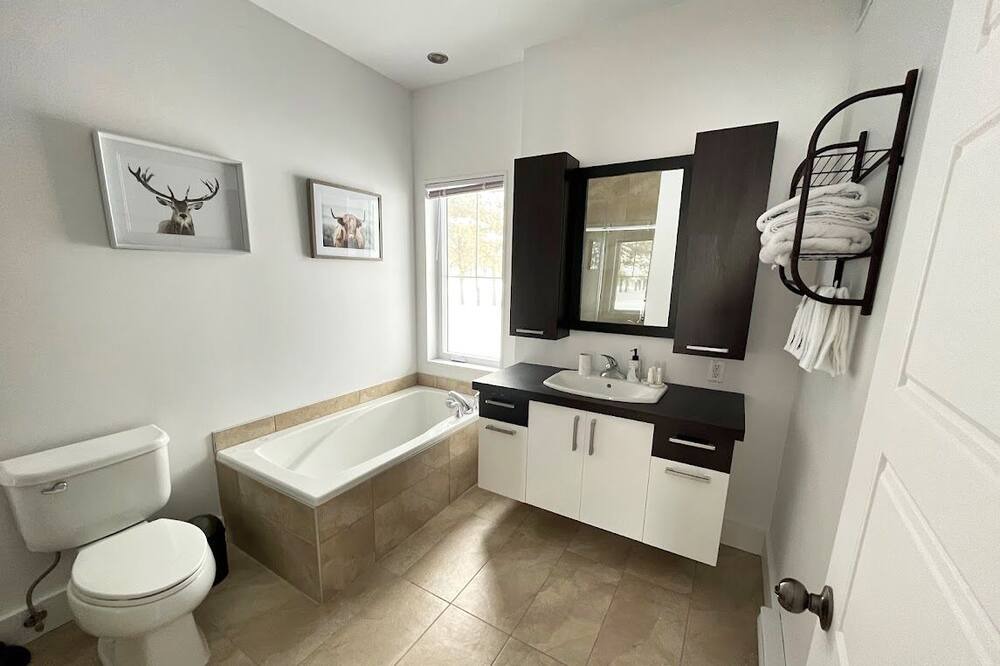 Photo of Bedroom in Saint-Tite-des-Caps