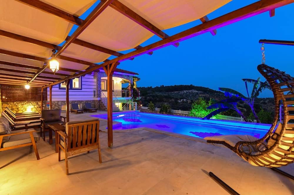 Photo of Patio Balcony in Faralya