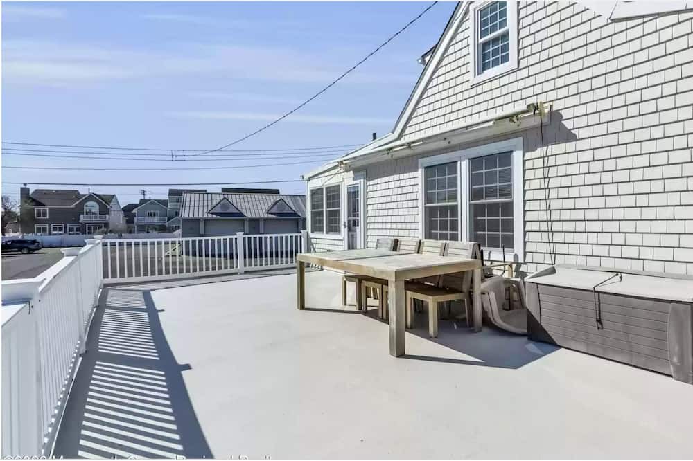 Photo of Patio Balcony in Normandy Beach