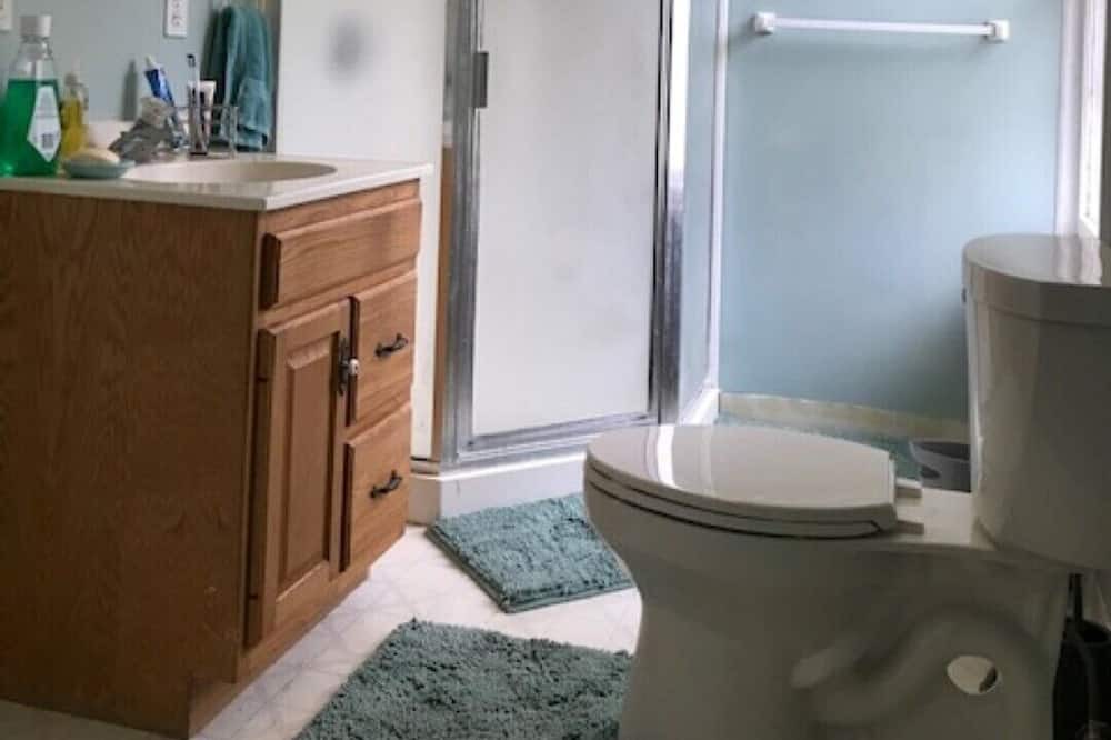 Photo of Bathroom in Changewater