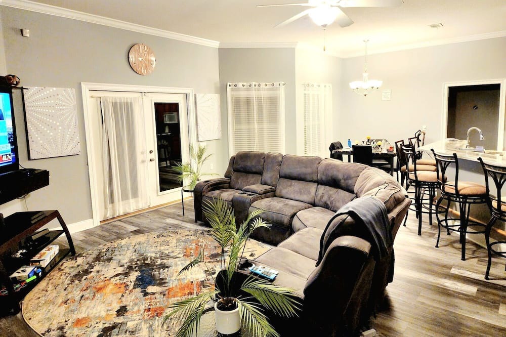 Photo of Outdoor in Northwest Pensacola