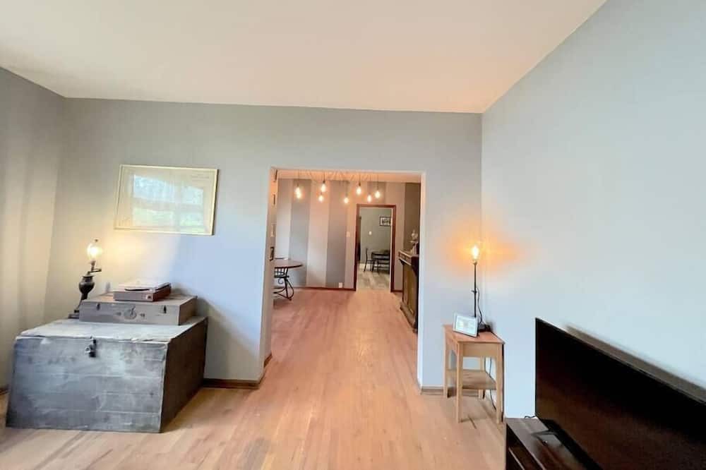 Photo of Bedroom in Red Bank