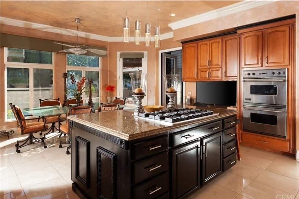 Photo of Kitchen in Laguna Hills