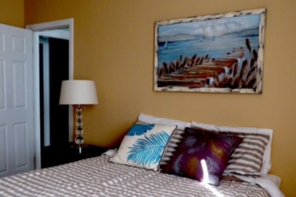 Photo of Bedroom in Central Nyack