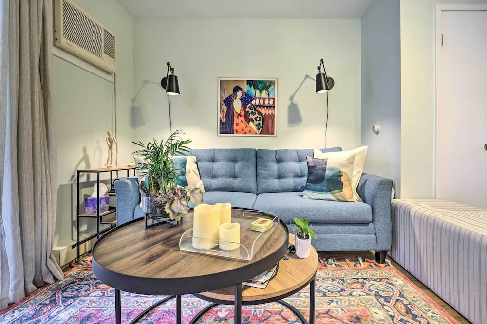 Photo of Livingroom in Chautauqua