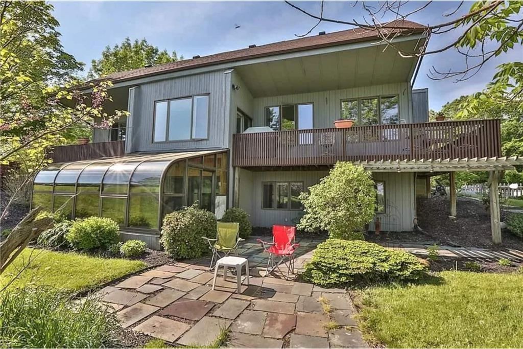 Photo of Outdoor in Bristol Hills