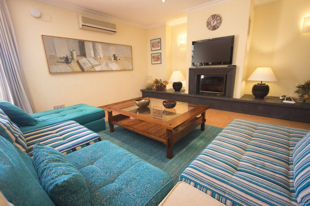 Photo of Livingroom in Sant Feliu de Codines
